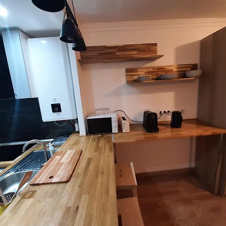 Appartement 2 Pieces, Proche Rer, Bus Et Chateau Rambouillet Dış mekan fotoğraf