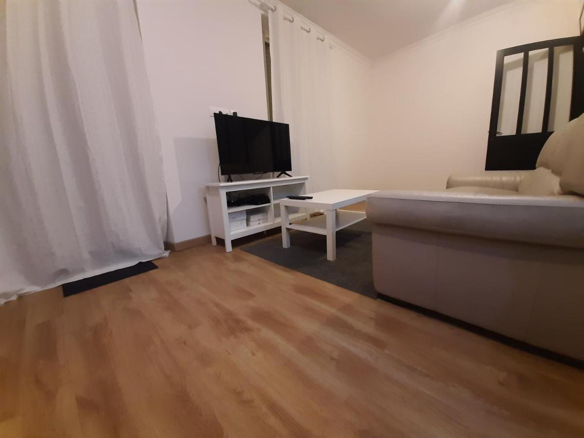 Appartement 2 Pieces, Proche Rer, Bus Et Chateau Rambouillet Dış mekan fotoğraf